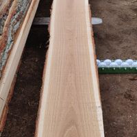 Eiche Schnittholz besäumt oak lumber timber boules Blockware
